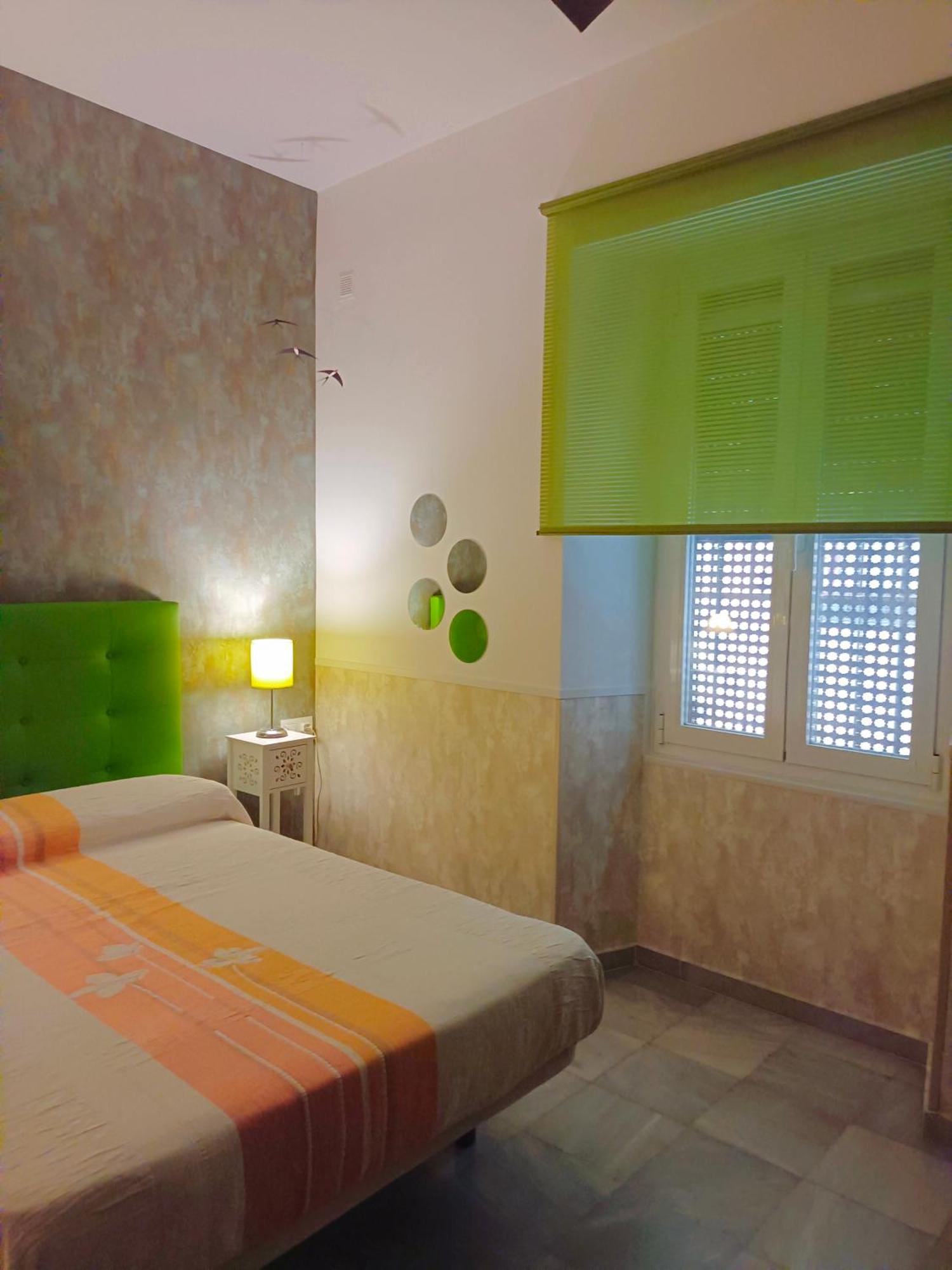 Oasi Macarena Apartment Seville Luaran gambar